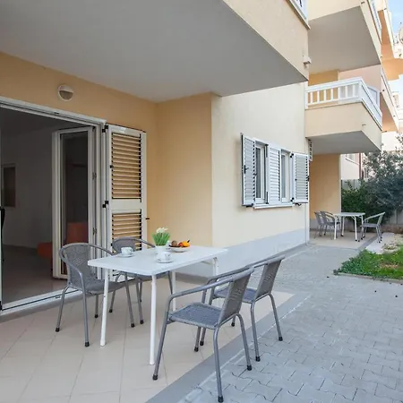 Apartamento Emilija *