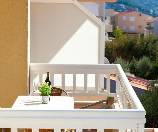 公寓 Emilija 马卡尔斯卡