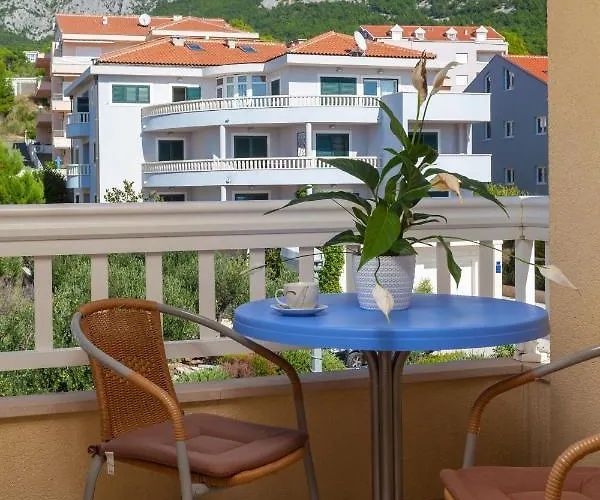 Emilija Daire Makarska